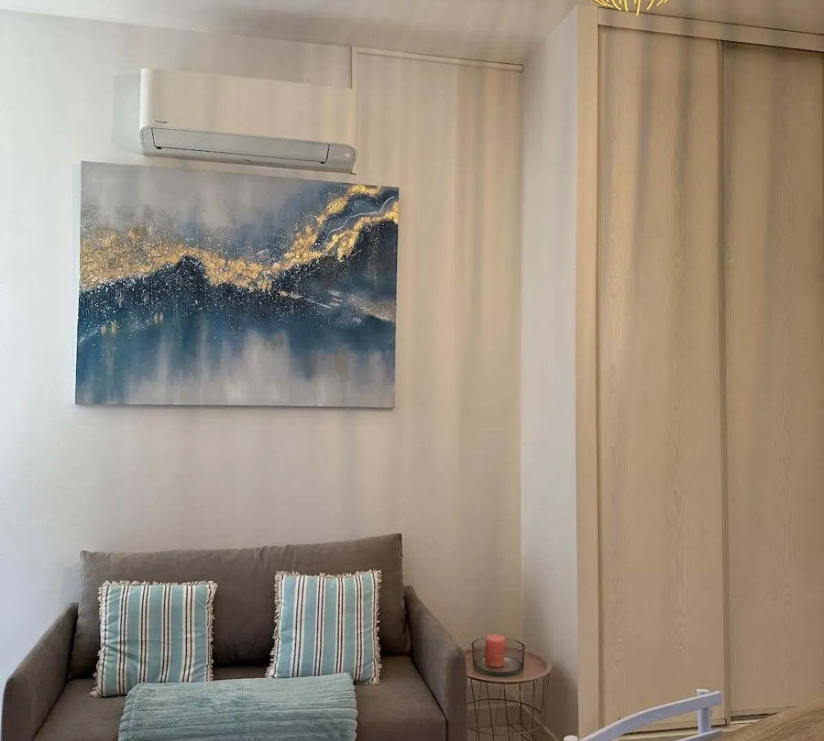 Rose Arlesien Apartment